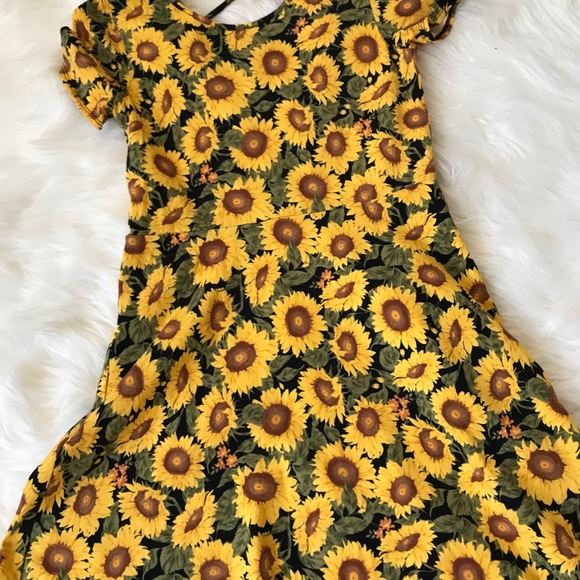 Forever 21 Girls Sunflower Cross Back Dress 13/14 - Picture 2 of 4
